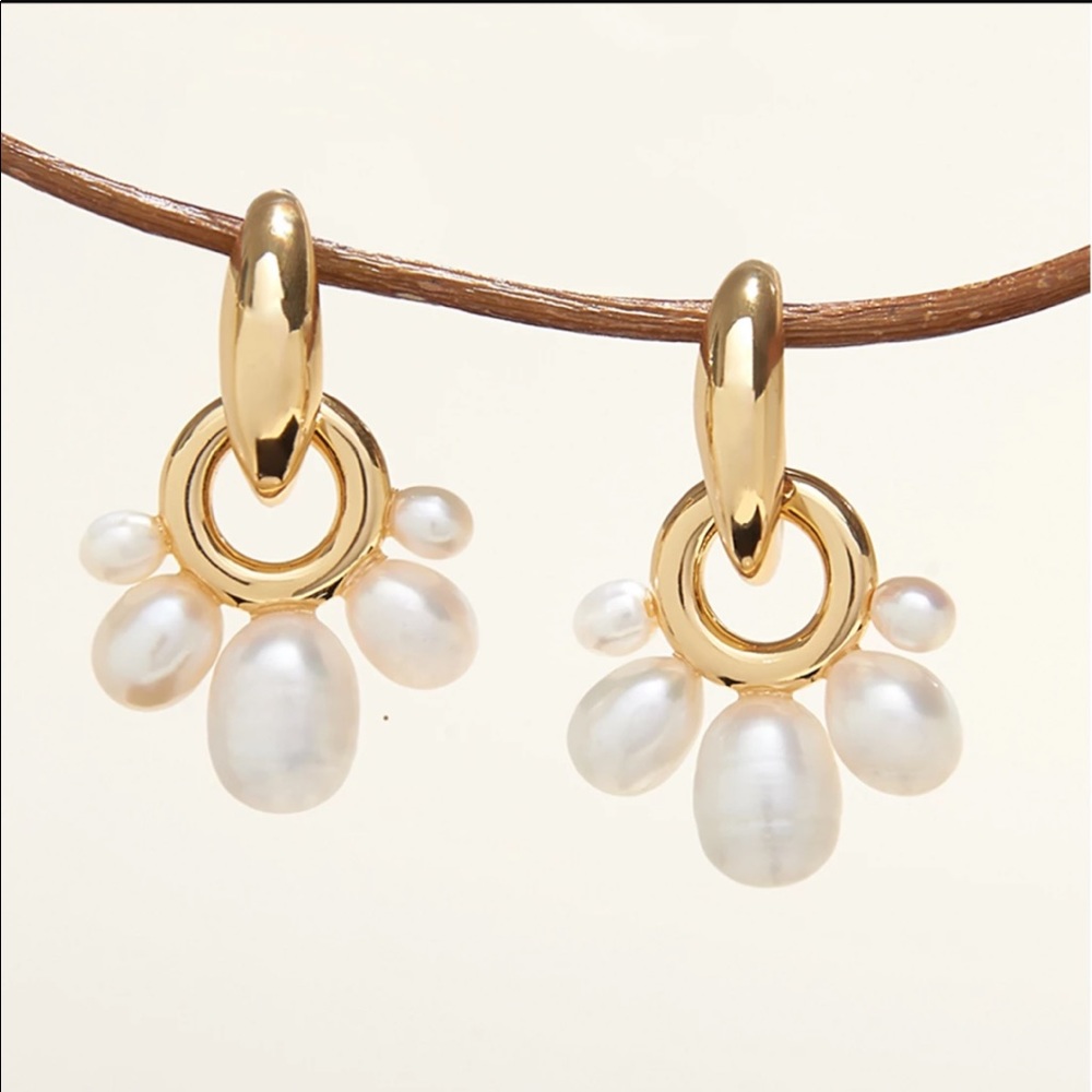 Mignonne Gavigan Pearl Drop Margot Earrings